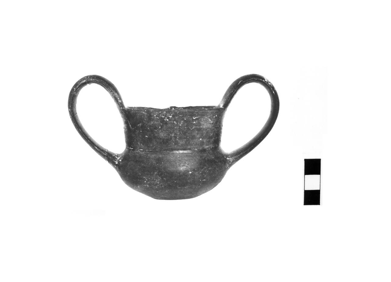 kantharos - fase Piceno IV A (sec. VI a.C)