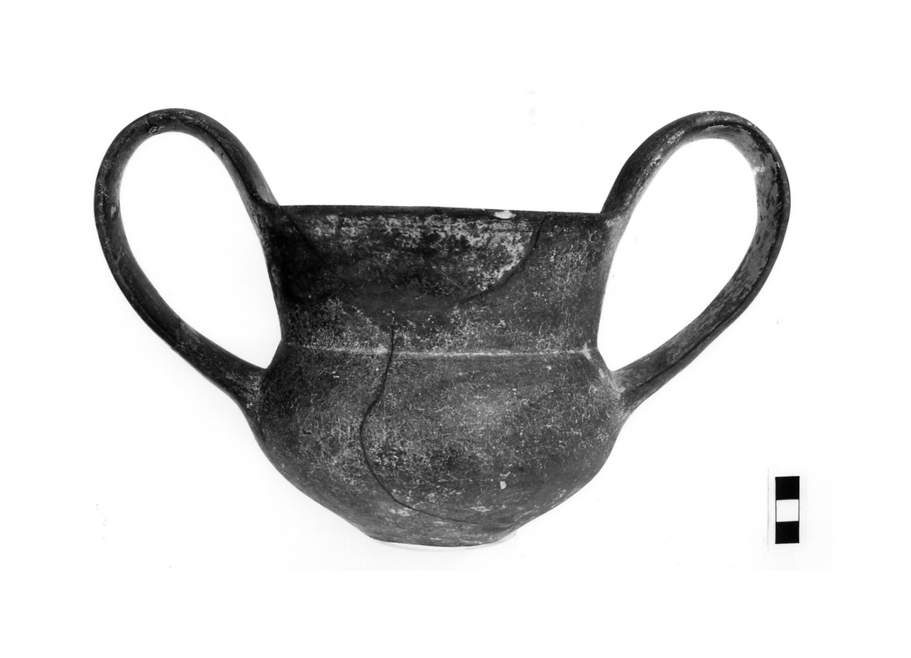kantharos - fase Piceno IV A (sec. VI a.C)