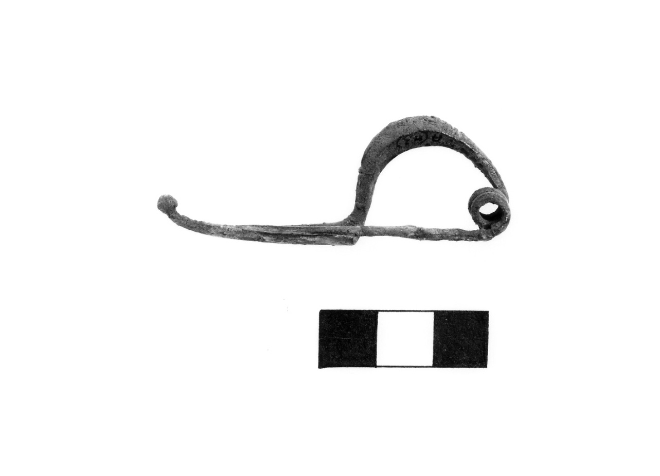 fibula tipo Toffoli - fase Piceno IV A (sec. VI a.C)