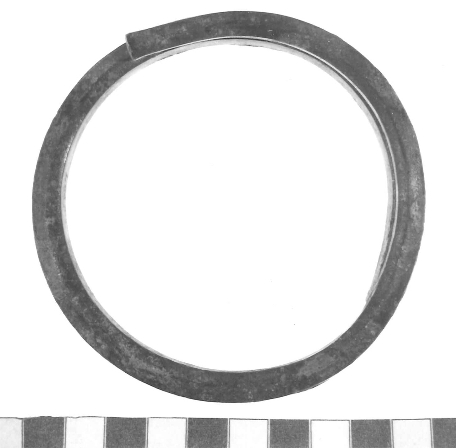 armilla a capi sovrapposti - Piceno IV A (sec. VI a.C)