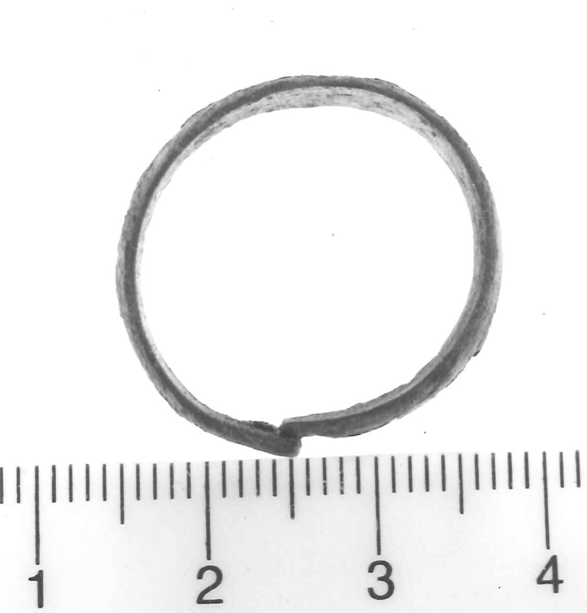 anello digitale a capi accostati - Piceno IV A (sec. VI a.C)