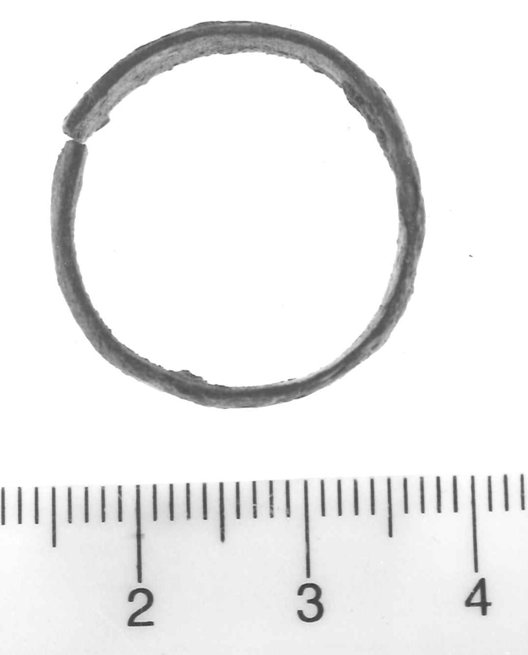 anello digitale a capi accostati - Piceno IV A (sec. VI a.C)