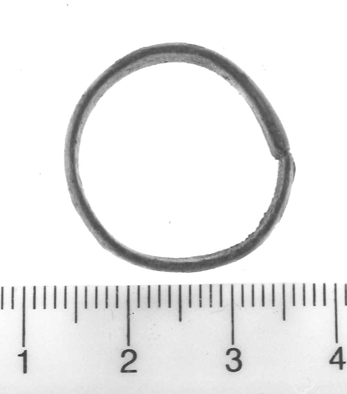 anello digitale a capi accostati - Piceno IV A (sec. VI a.C)