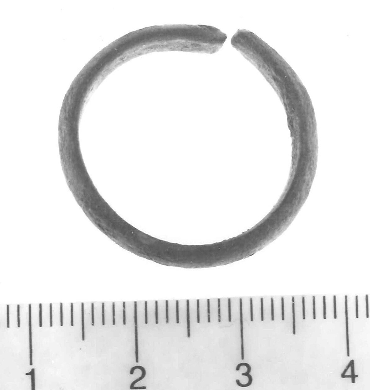 anello digitale a capi accostati - Piceno IV A (sec. VI a.C)