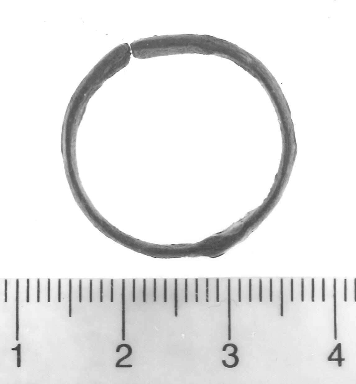 anello digitale a capi accostati - Piceno IV A (sec. VI a.C)