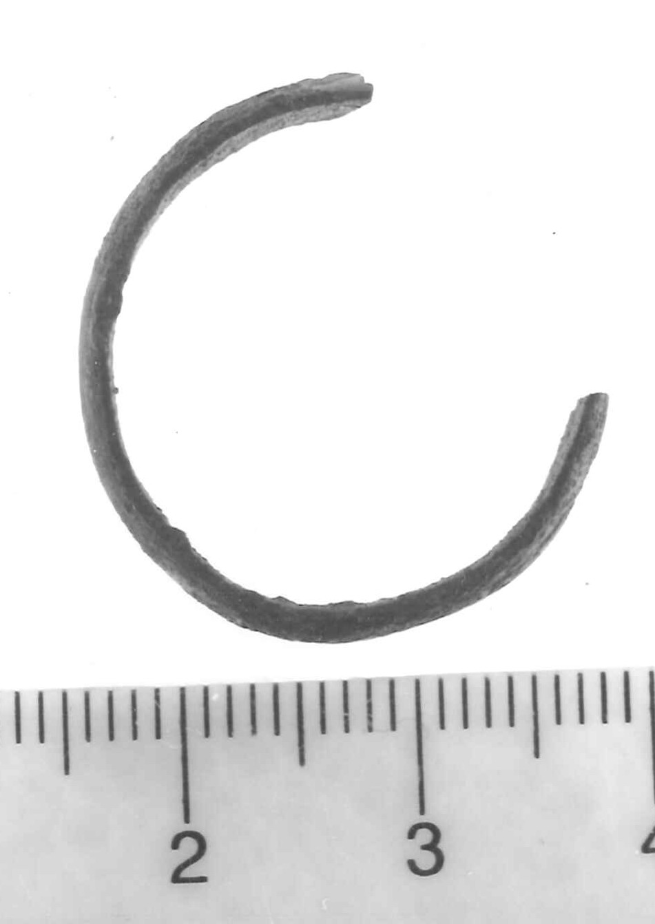 anello digitale a capi accostati - Piceno IV A (sec. VI a.C)