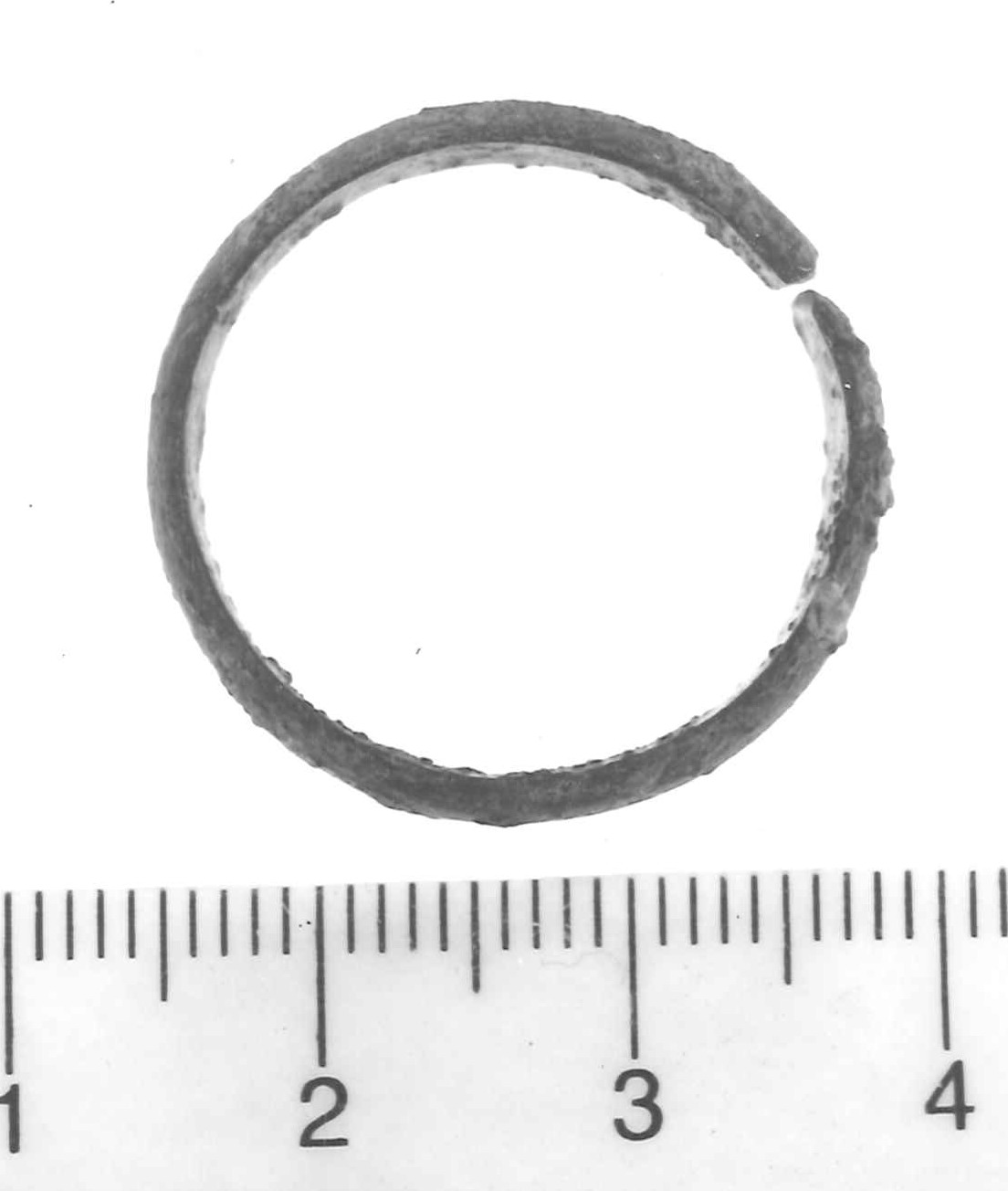 anello digitale a capi accostati - Piceno IV A (sec. VI a.C)