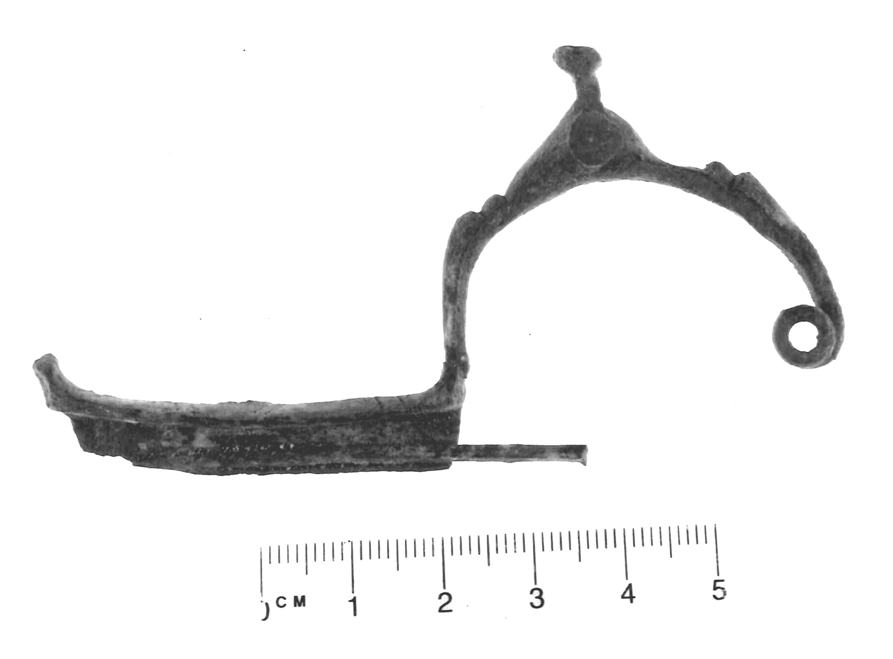 fibula con arco a tre bottoni, tipo "Grottazzolina" - Piceno IV A (sec. VI a.C)