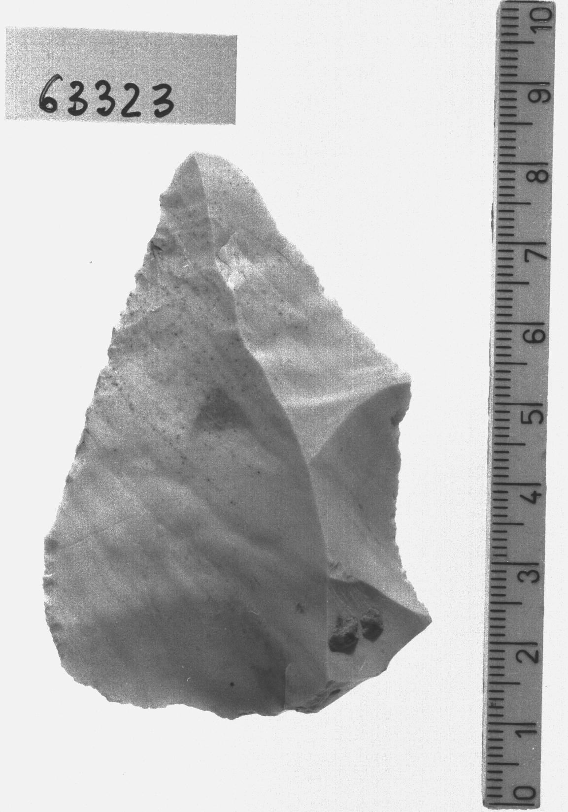 punta diritta (Paleolitico medio)