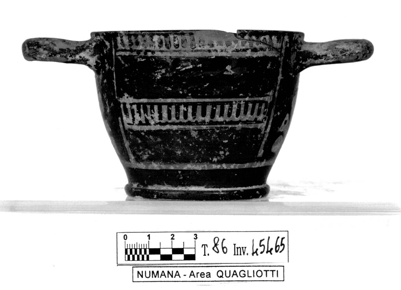 skyphos - produzione attica (fine sec. V a.C)