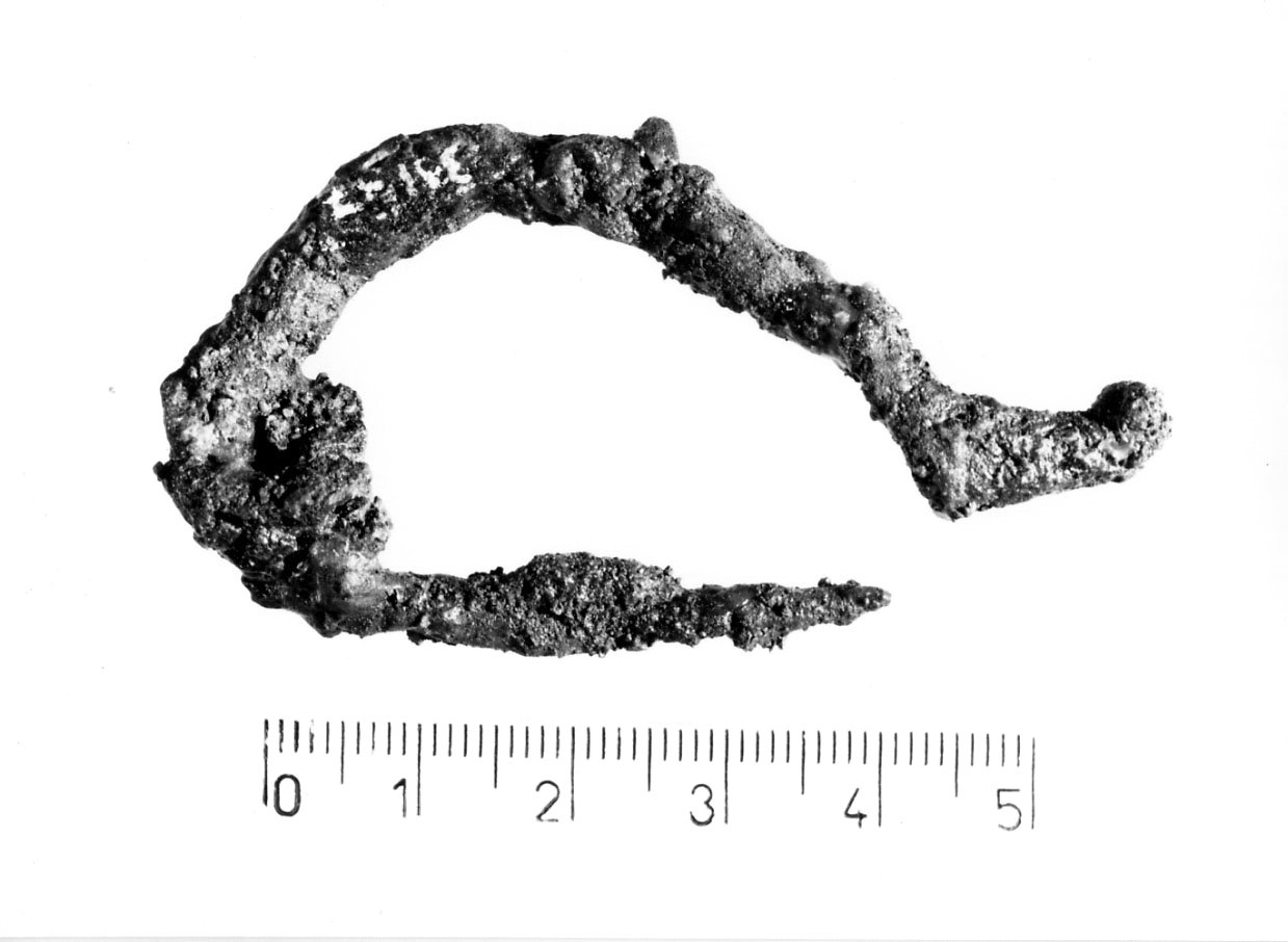 fibula ad arco ingrossato - Piceno VI (sec. III a.C)