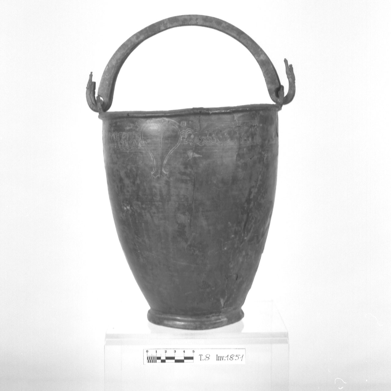 cista - produzione prenestina (fine/ inizio secc. IV-III a.C)