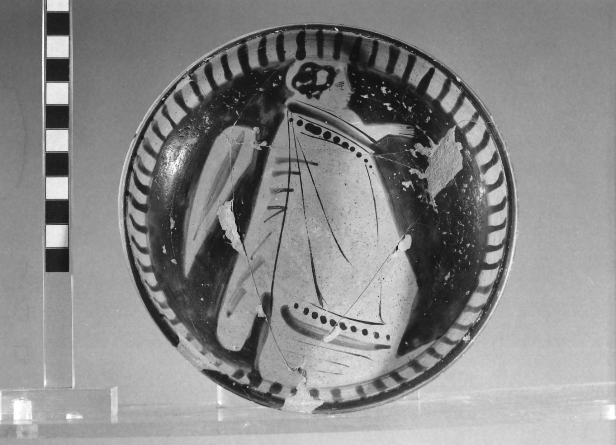 coppa su piede - Piceno VI (fine sec. IV a.C)