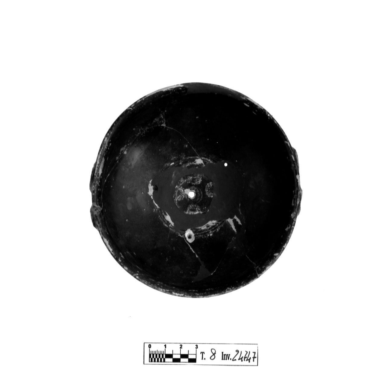 kylix - produzione volterrana (seconda metà sec. IV a.C)