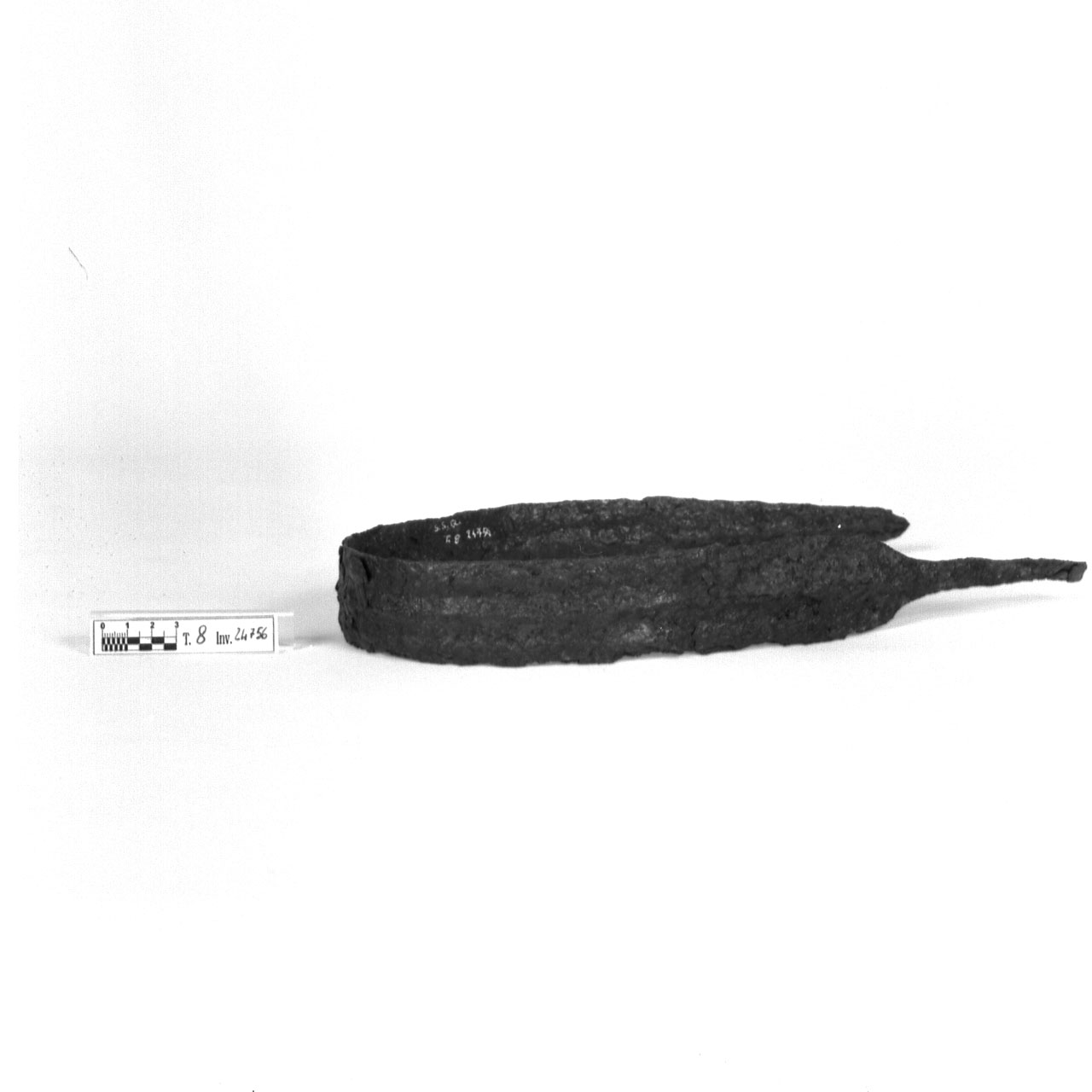 spada - fase Piceno VI (seconda metà sec. IV a.C)