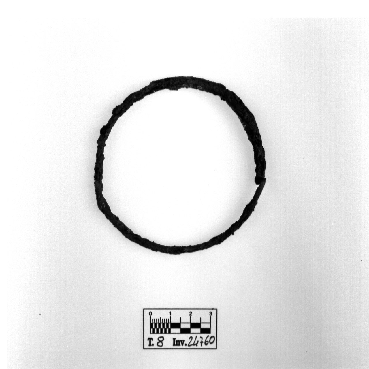 armilla - fase Piceno VI (seconda metà sec. IV a.C)