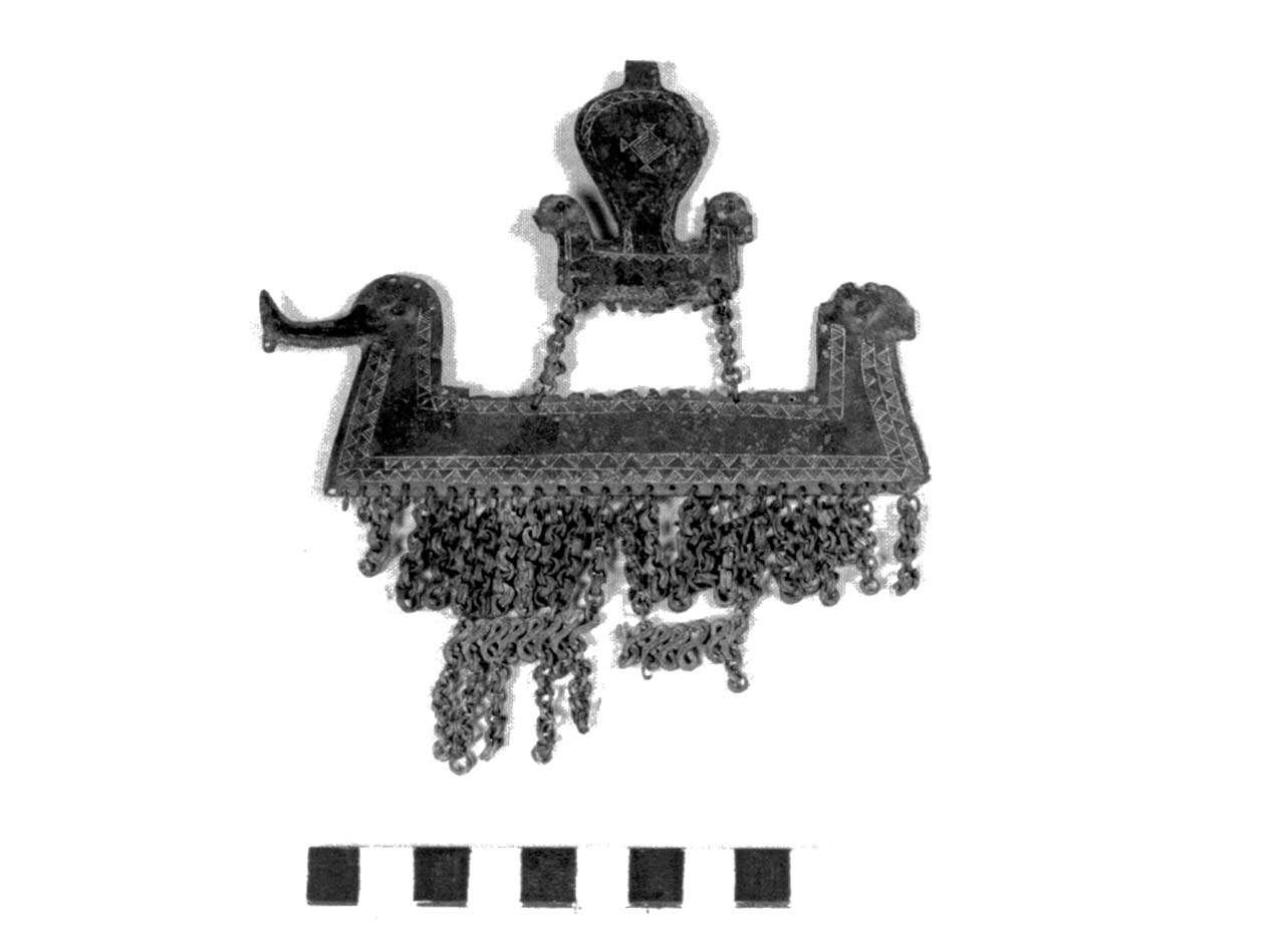 pettorale - fase Piceno II (sec. VIII a.C)