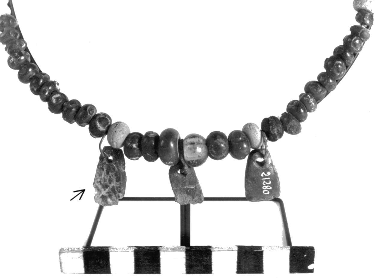 pendente - fase Piceno II (sec. VIII a.C)