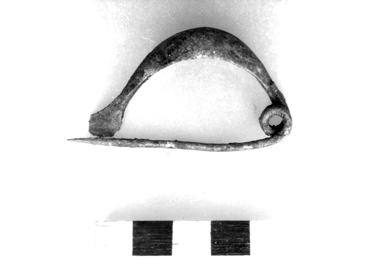 fibula a navicella - civiltà villanoviana-fase II (seconda metà sec. VIII a.C)
