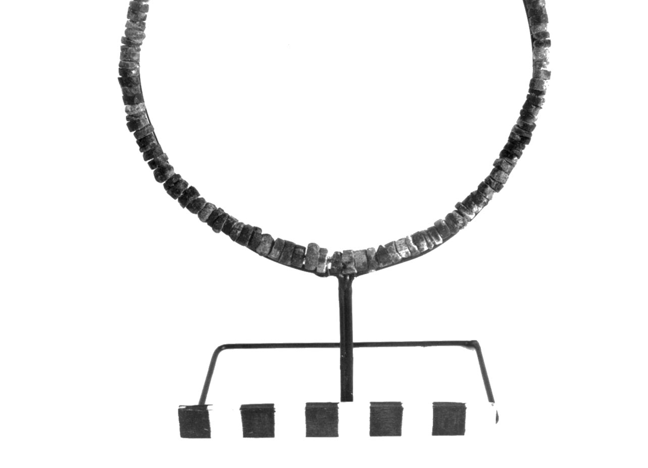 vago - civiltà villanoviana-fase II (sec. VIII a.C)