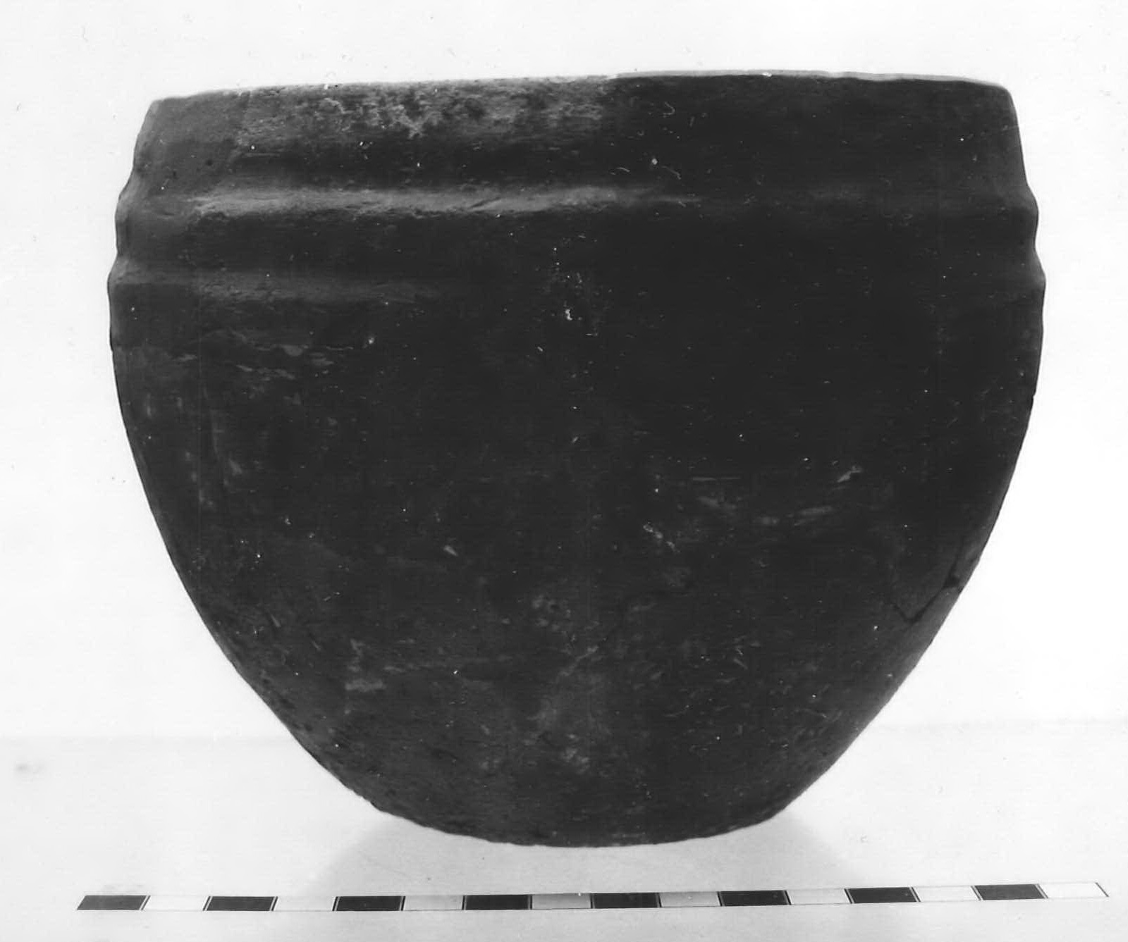 ciotolone - Piceno III (inizio secc. VII-VI a.C)