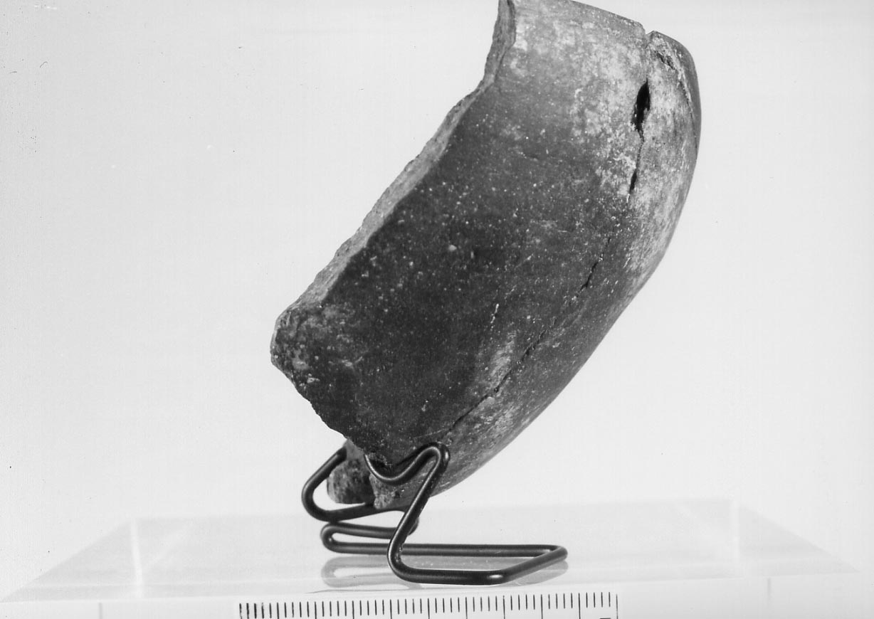 scodella ad orlo rientrante (Neolitico finale)