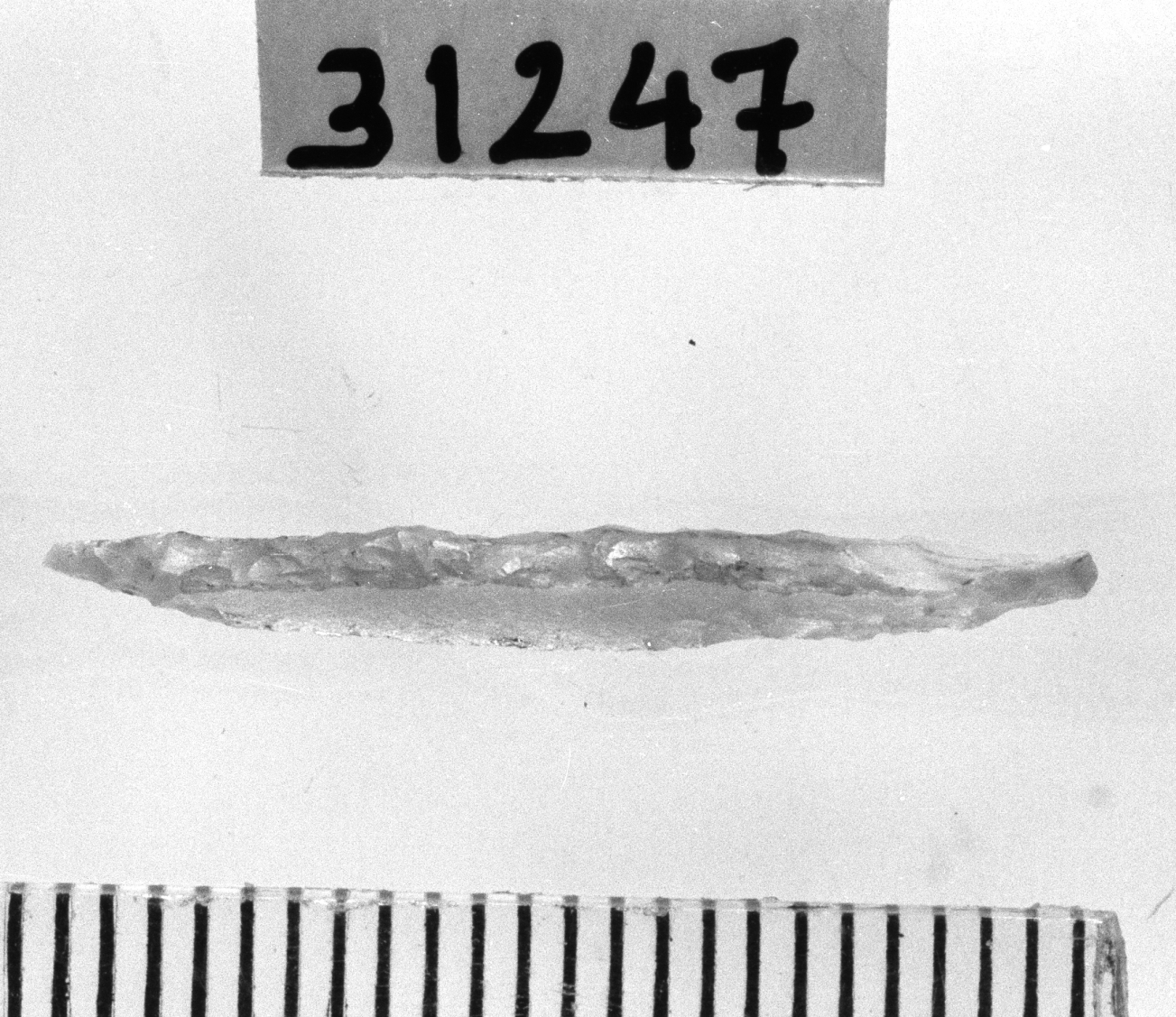 punta a dorso totale - Gravettiano (Paleolitico superiore)