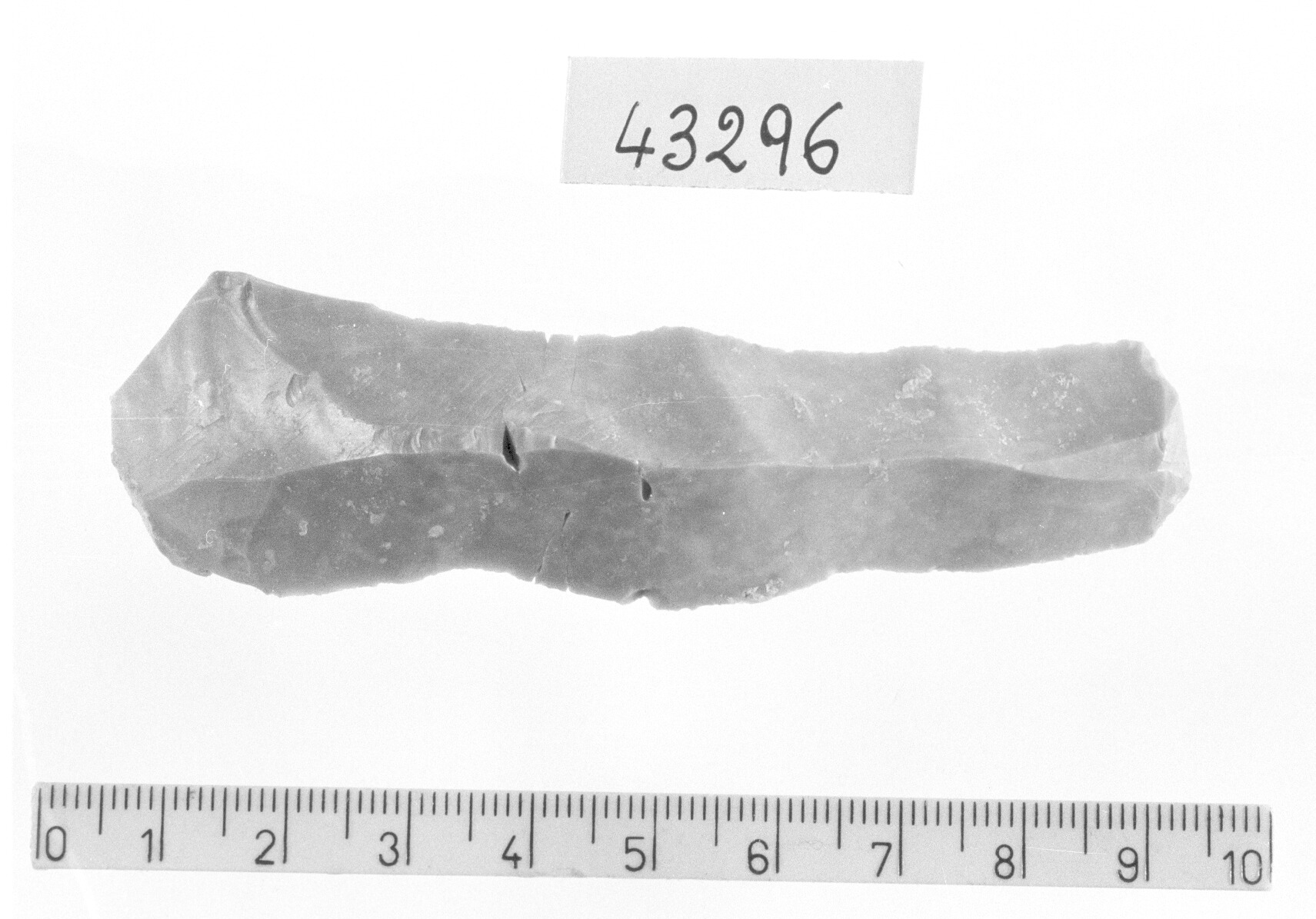 grattatoio frontale lungo - Gravettiano (Paleolitico superiore)