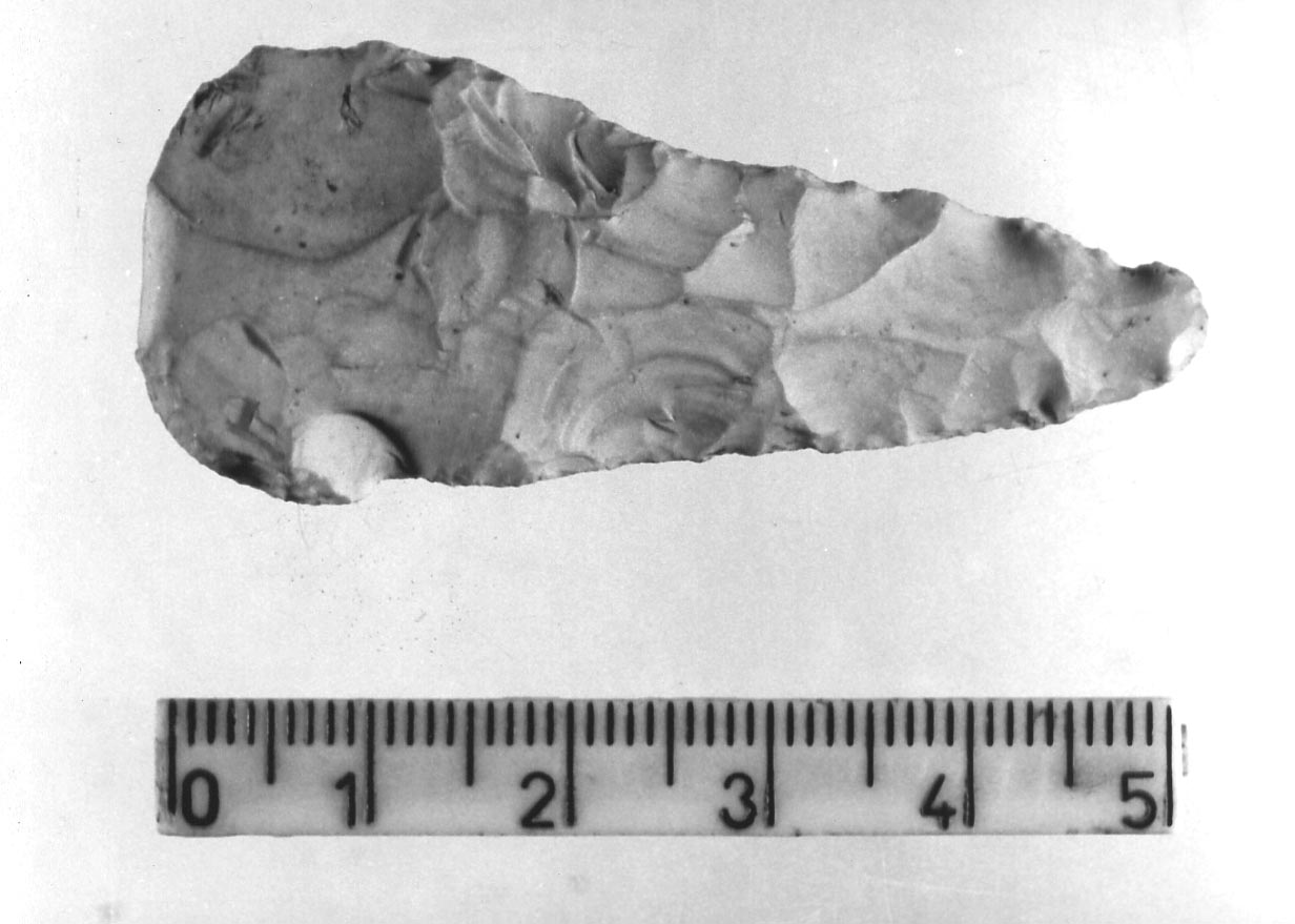 punta foliata bifacciale (Subneolitico)