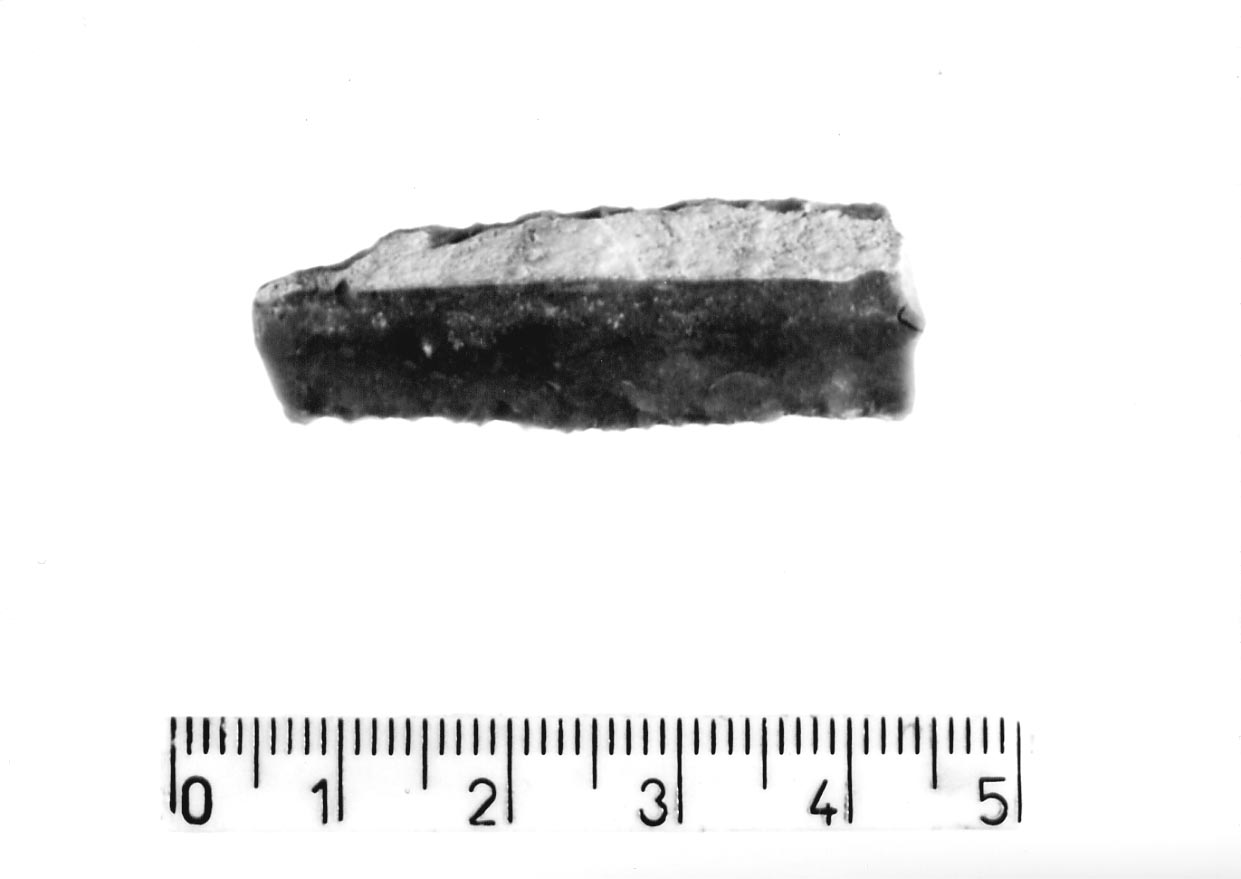 lama-raschiatoio profondo/ frammento (Subneolitico)