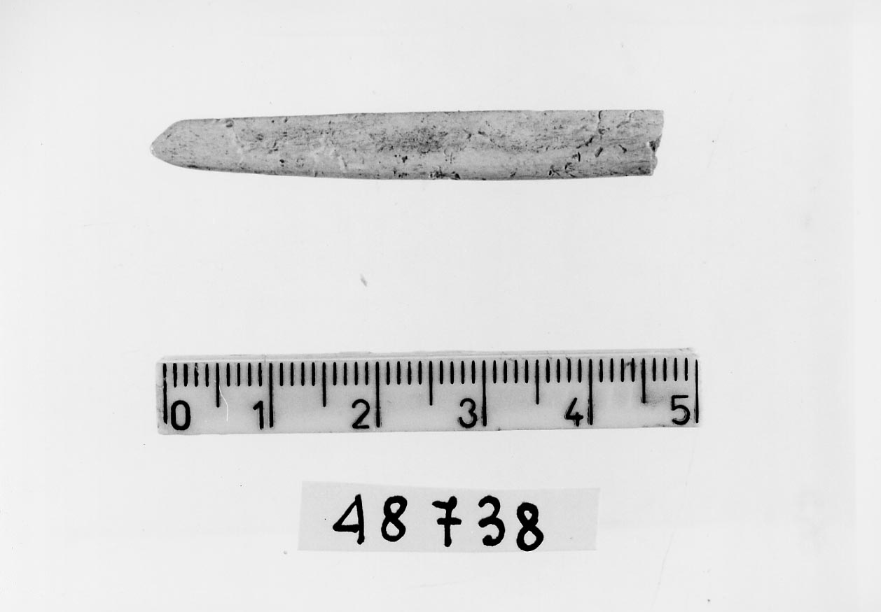 punta/ frammento (Subneolitico)