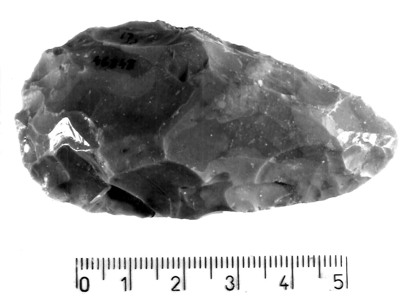accetta bifacciale - tecnica campignana (Subneolitico)