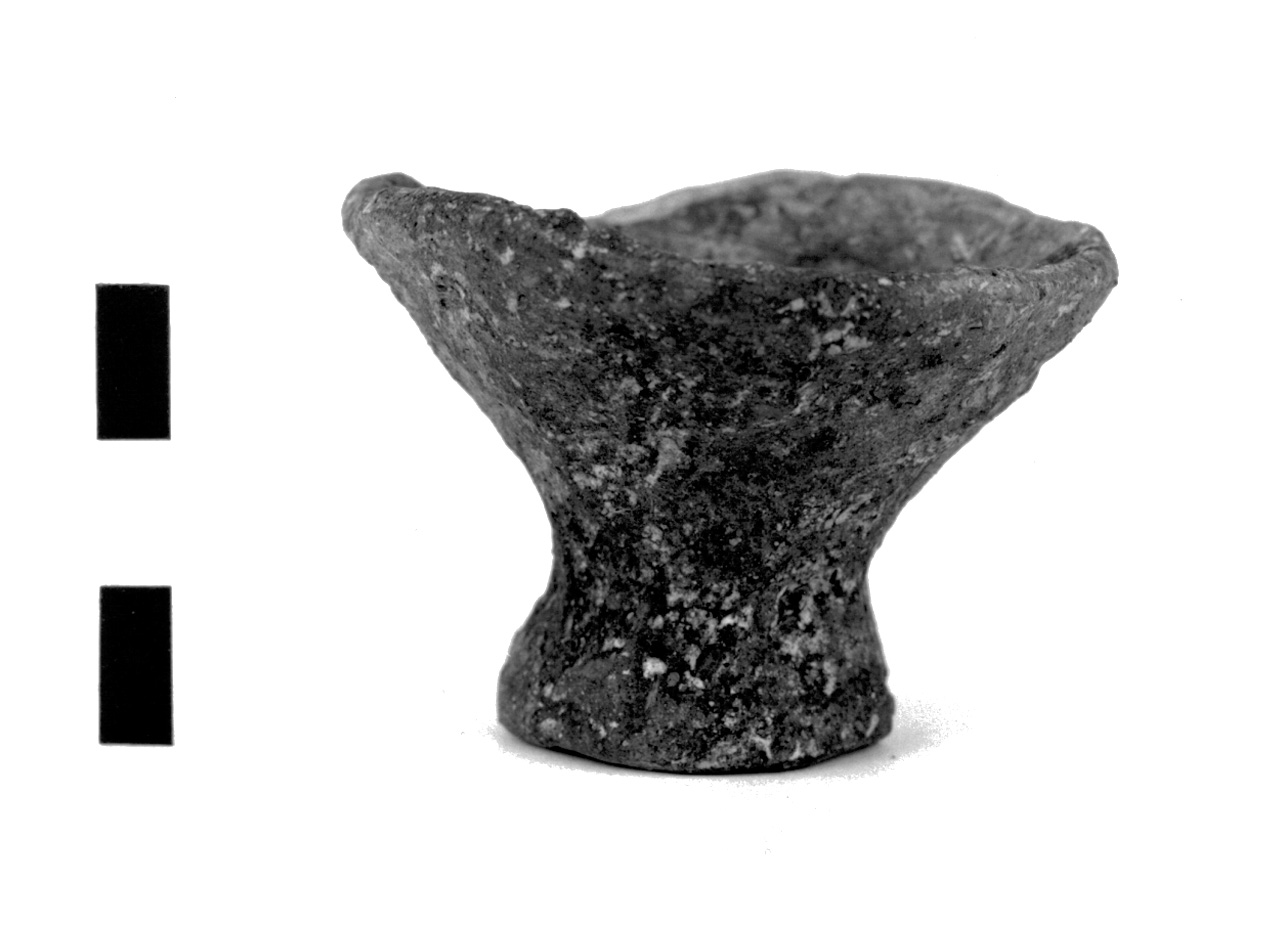coperchio conico miniaturistico - Piceno II-IV (secc. VIII a.C.-VI a.C)
