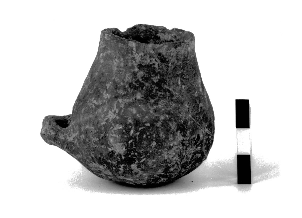 olla biansata miniaturistica - Piceno II-IV (secc. VIII a.C.-VI a.C)