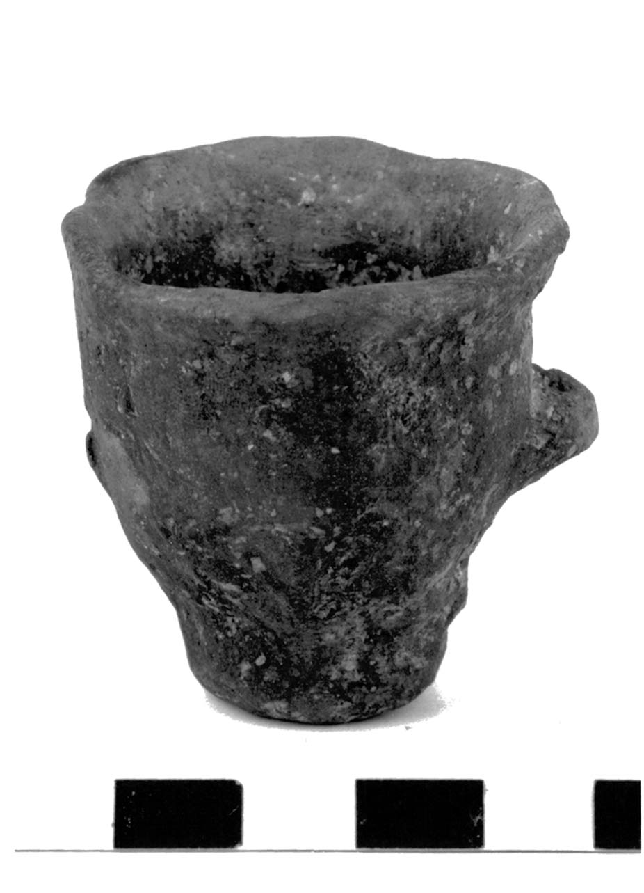vaso troncoconico miniaturistico - Piceno II-IV (secc. VIII a.C.-VI a.C)