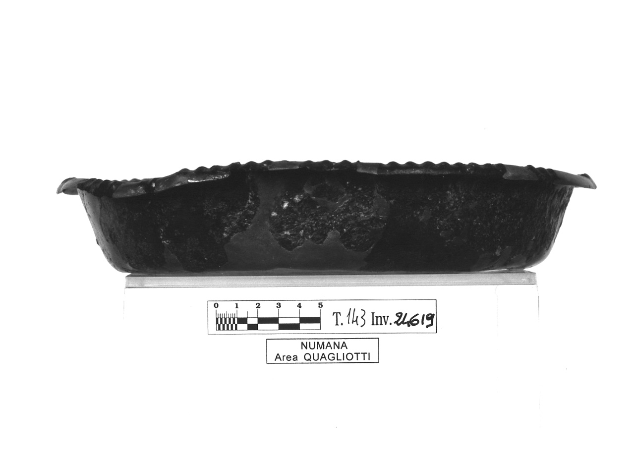 bacile ad orlo perlato - fase Piceno IV B (secondo quarto sec. V a.C)