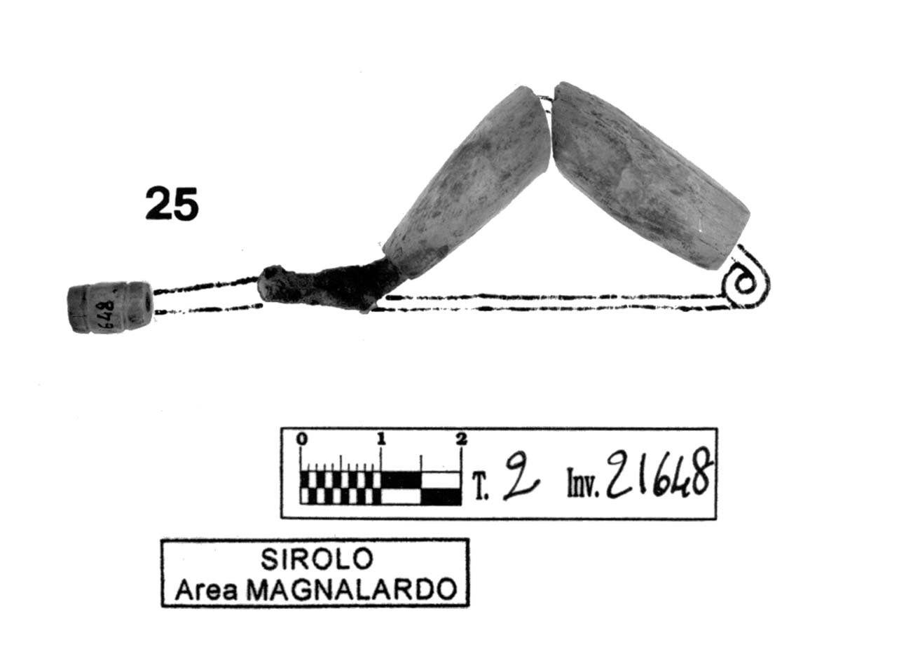 fibula con arco rivestito - fase Piceno IV B (fine/ inizio secc. VI-V a.C)