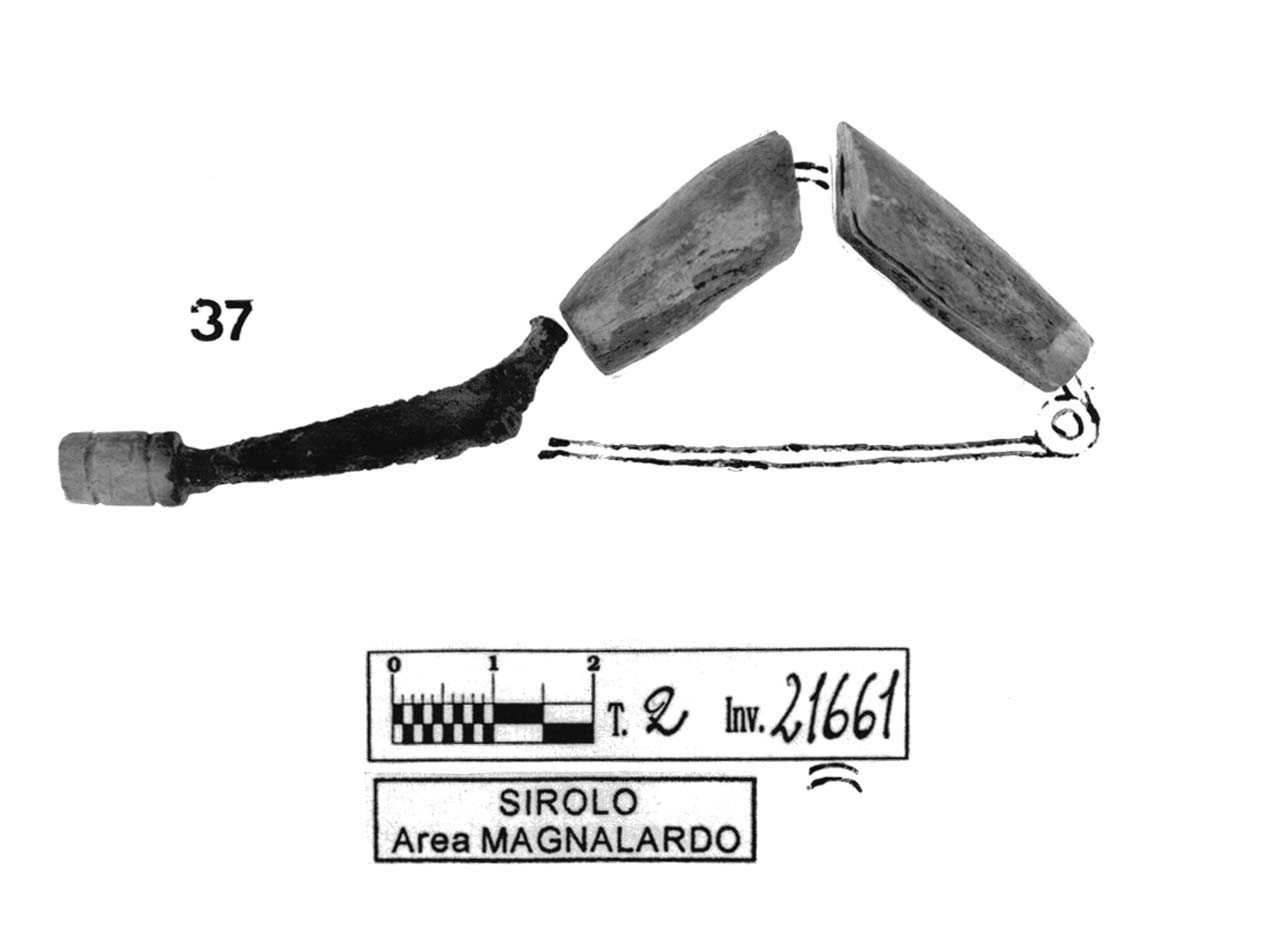 fibula con arco rivestito - fase Piceno IV B (fine/ inizio secc. VI-V a.C)