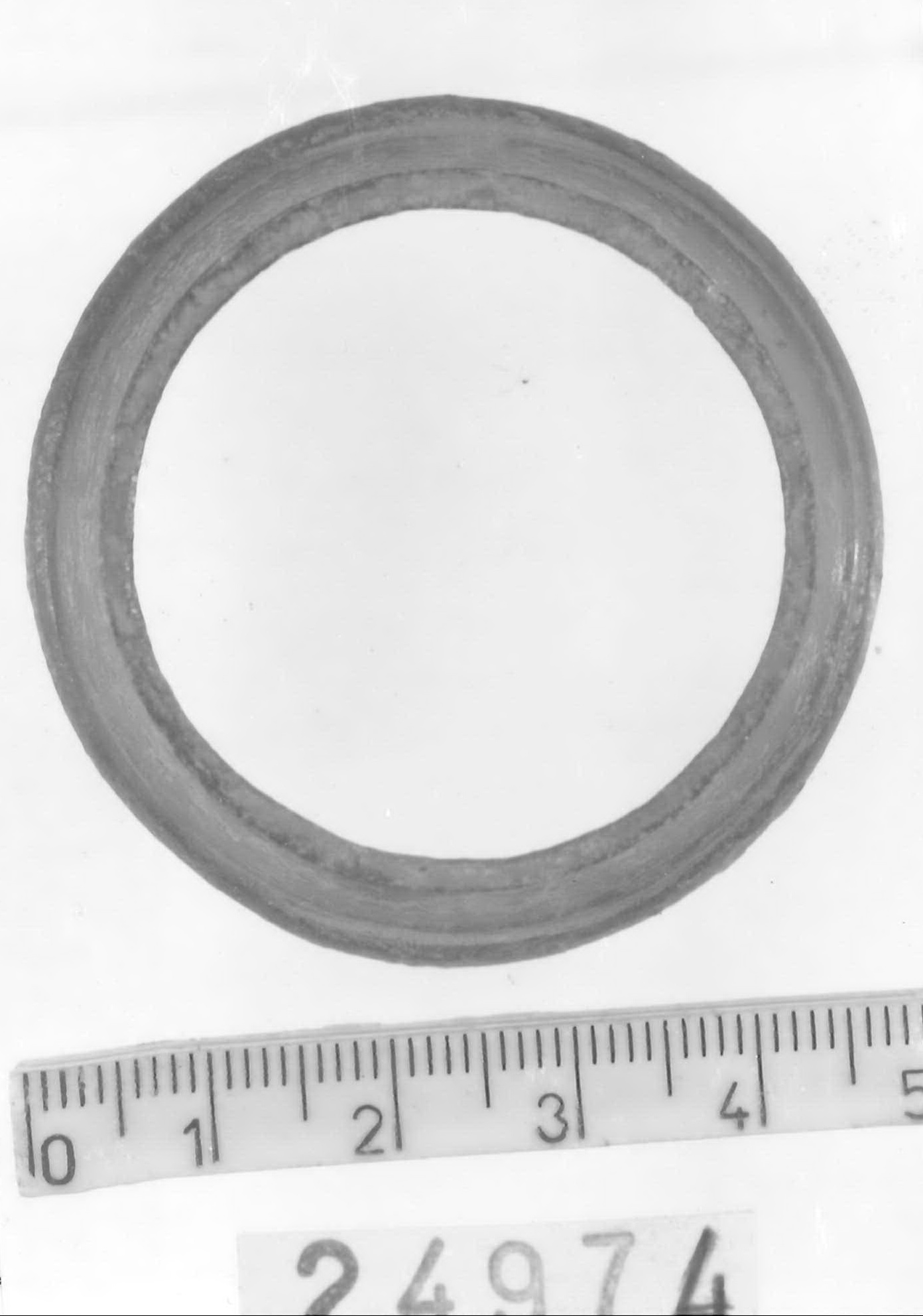bocchettone a sezione tronco-conica - Piceno V (fine sec. V a.C)