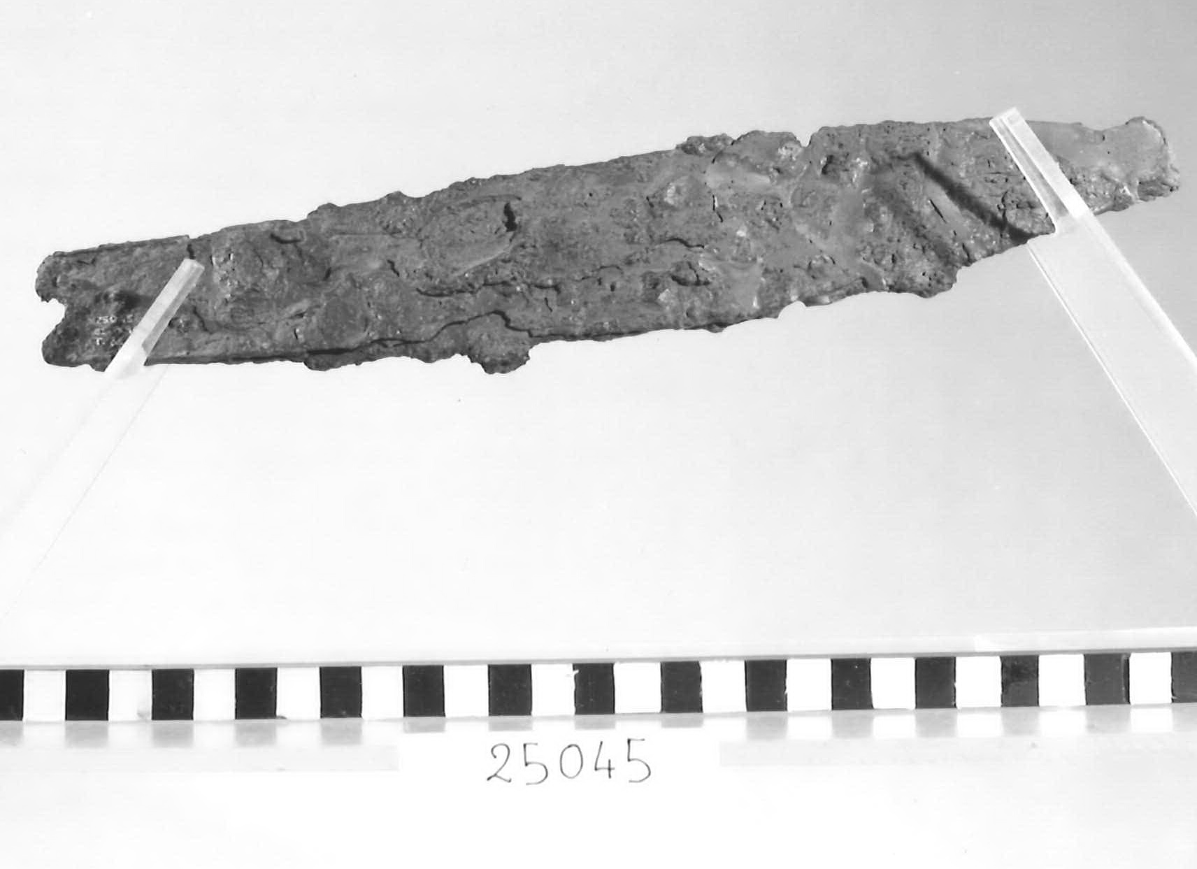 coltello - Piceno V (fine sec. V a.C)