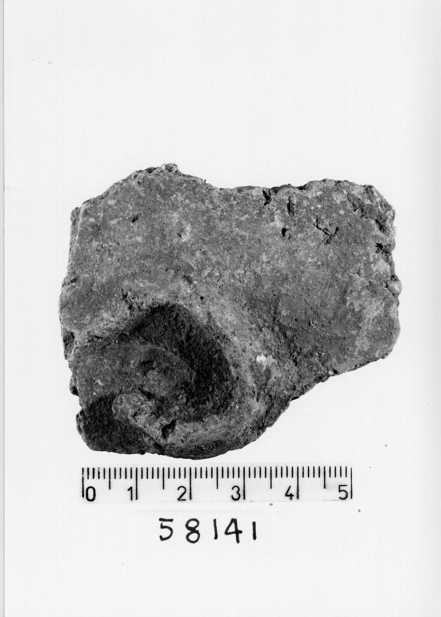 parete/ frammento (Bronzo recente)