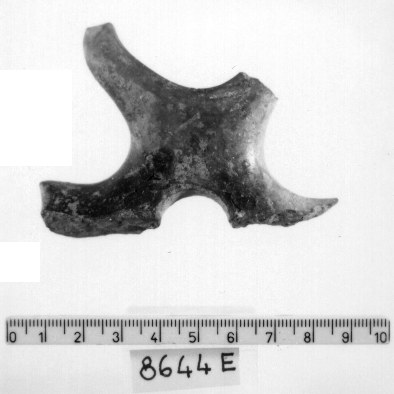 manico a nastro con apici appuntiti/ frammento (Bronzo medio 3)