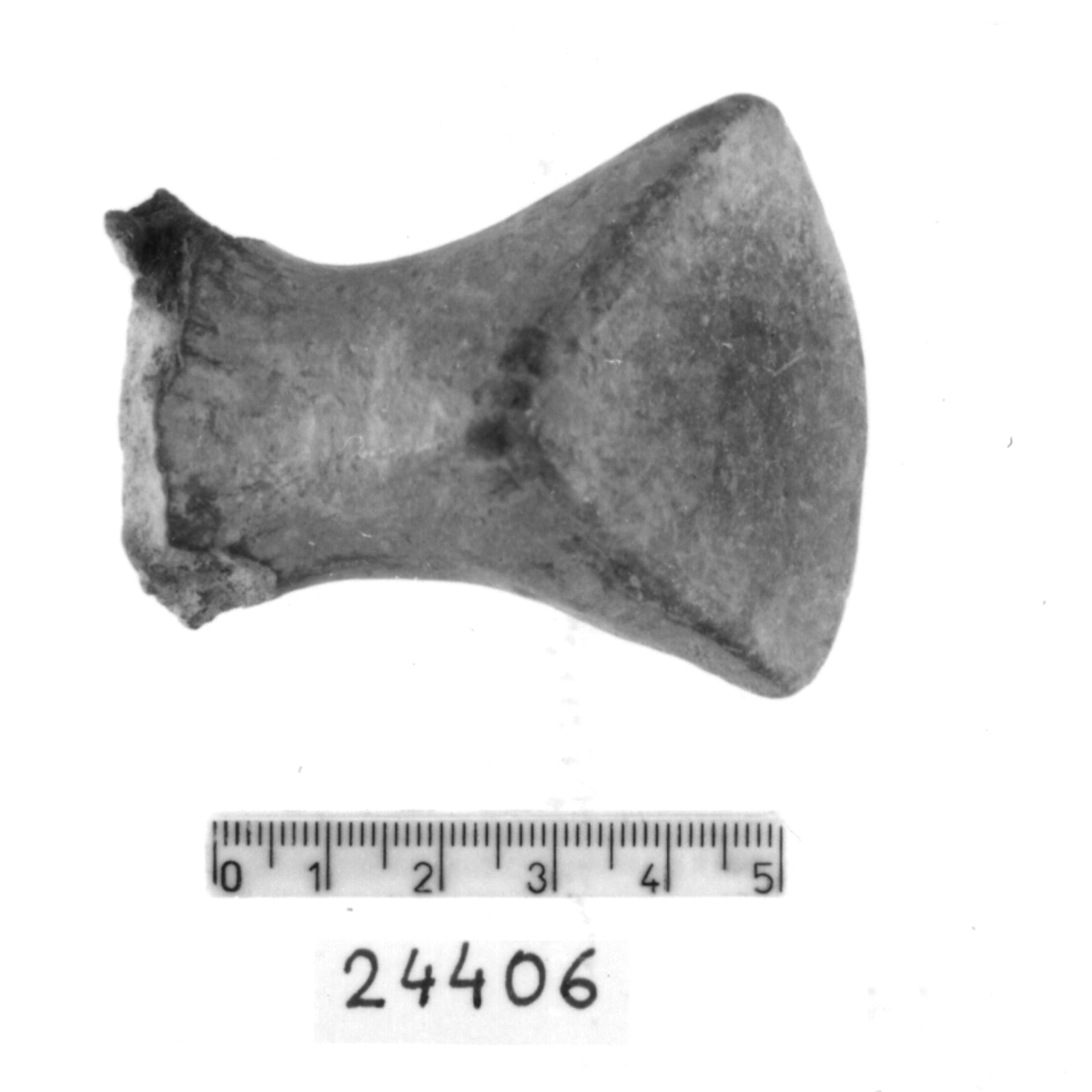 sopraelevazione cilindro-retta/ frammento (Bronzo recente)