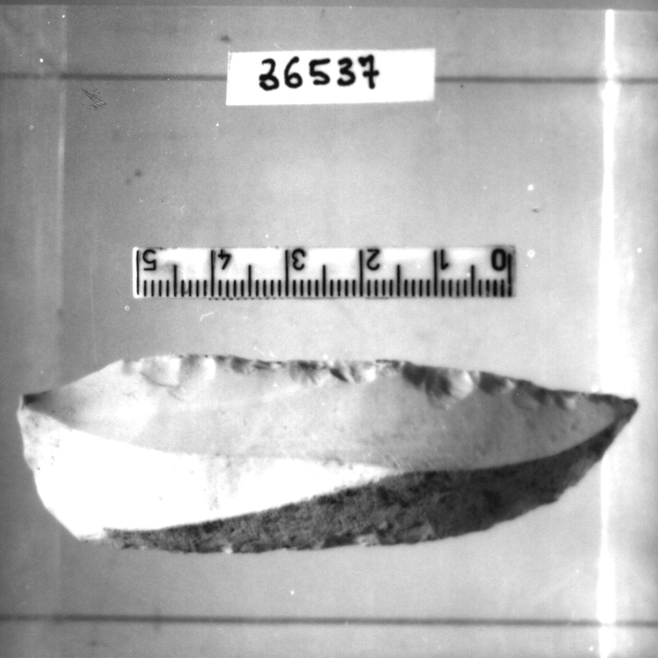 punta asimmetrica su lama (Eneolitico)