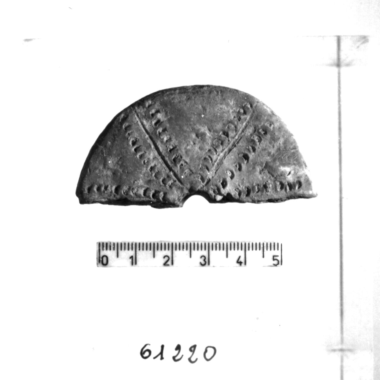 fuseruola lenticolare/ frammento (Eneolitico)