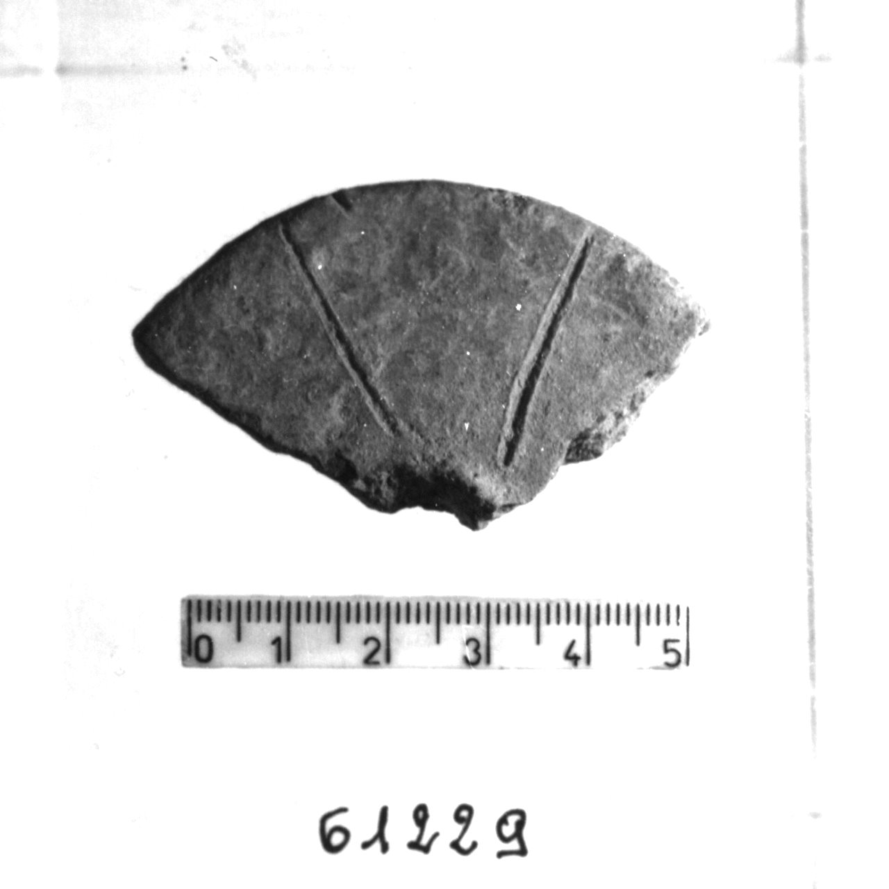 fuseruola lenticolare/ frammento (Eneolitico)