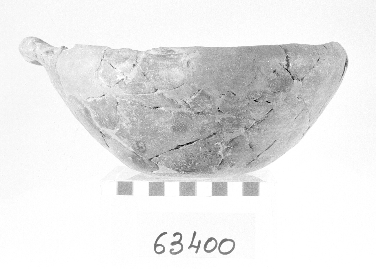 scodella-coperchio - Protovillanoviano (Bronzo finale)