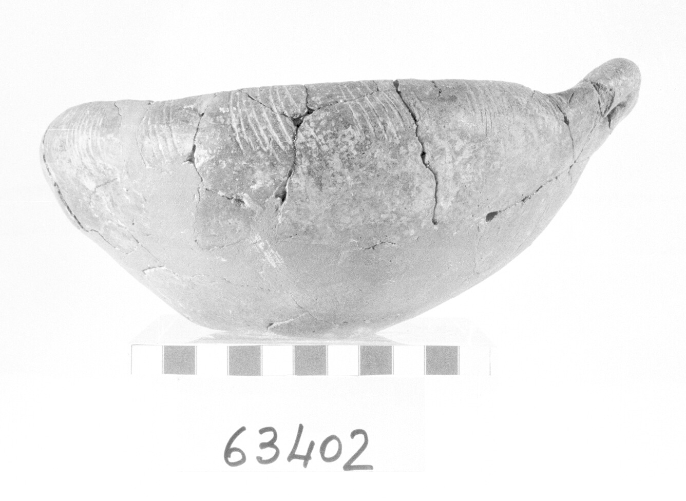 scodella-coperchio - Protovillanoviano (Bronzo finale)