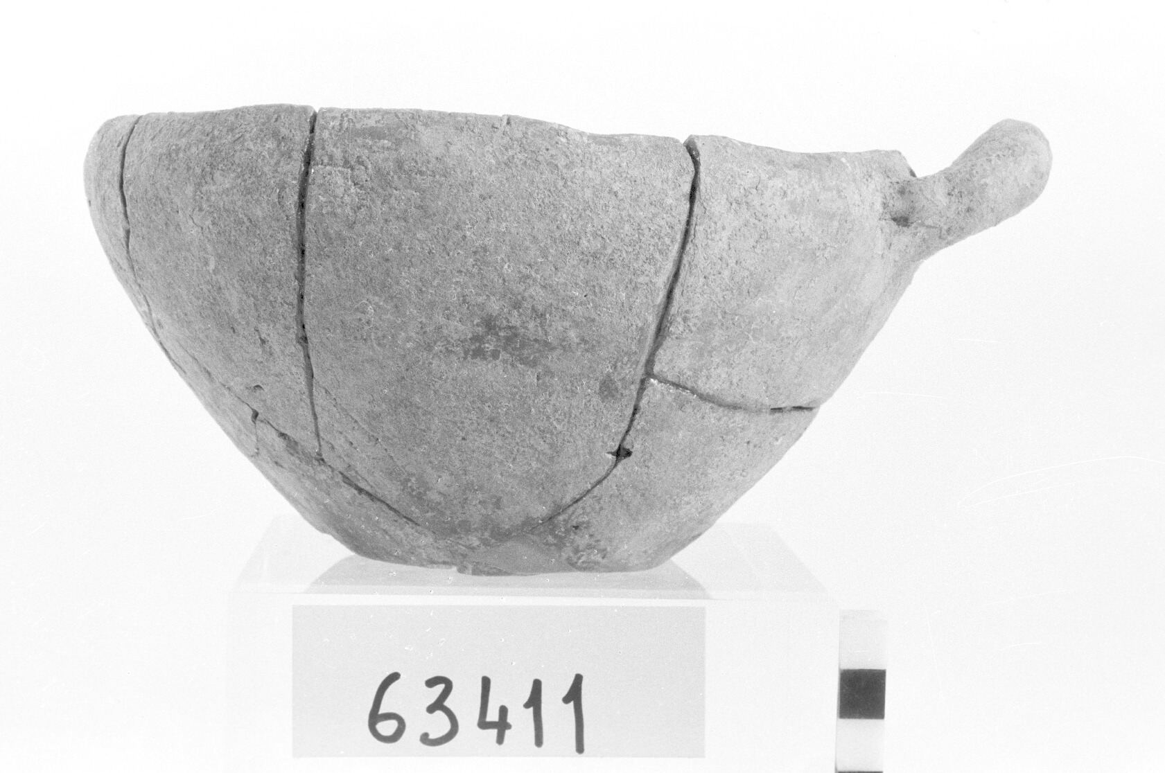 scodella-coperchio - Protovillanoviano (Bronzo finale)