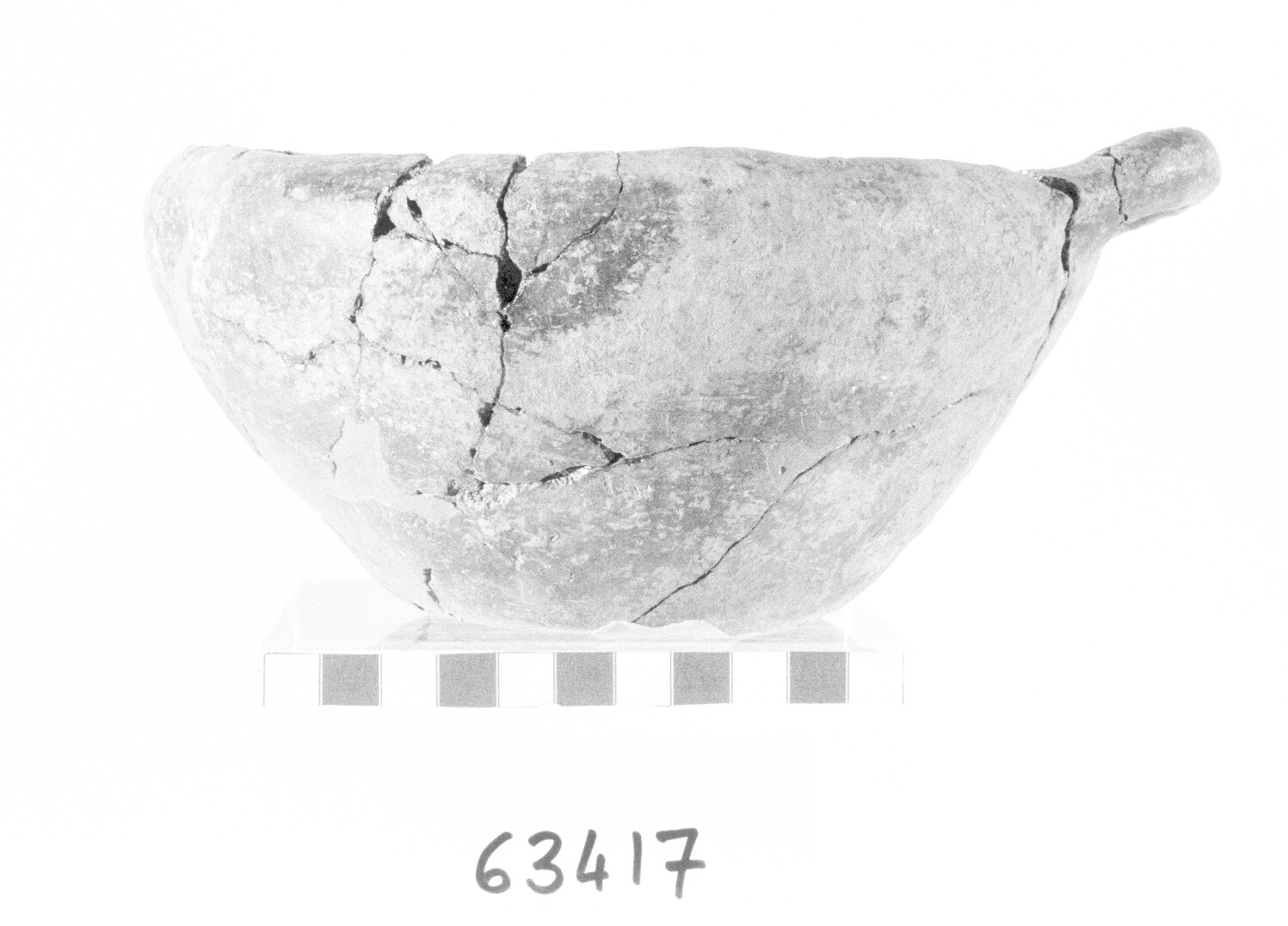 scodella-coperchio - Protovillanoviano (Bronzo finale)